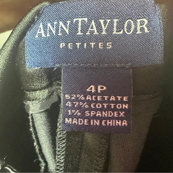 Ann Taylor Black Flat Front Dress Pants Size 4P Officecore - Picture 7 of 7